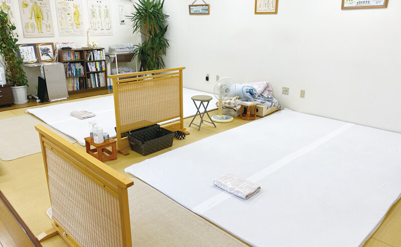 room02